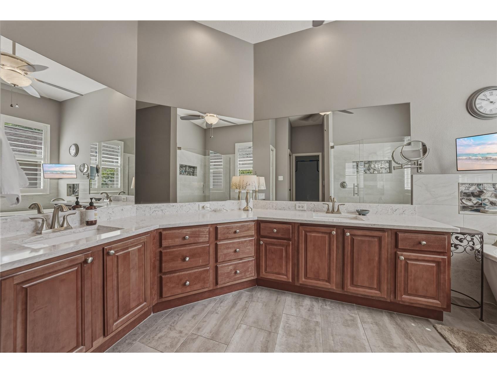 1035 Legends Pass Drive Valrico FL 33594 TB8503186 image35