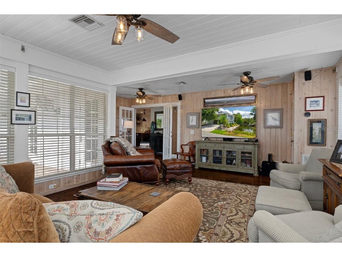 1035 N Appalachian Terrace Crystal River FL 34429 TB8410262 image15