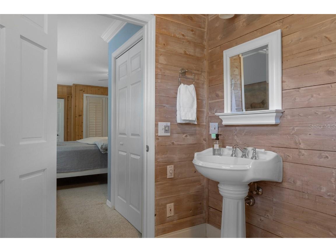 1035 N Appalachian Terrace Crystal River FL 34429 TB8410262 image48