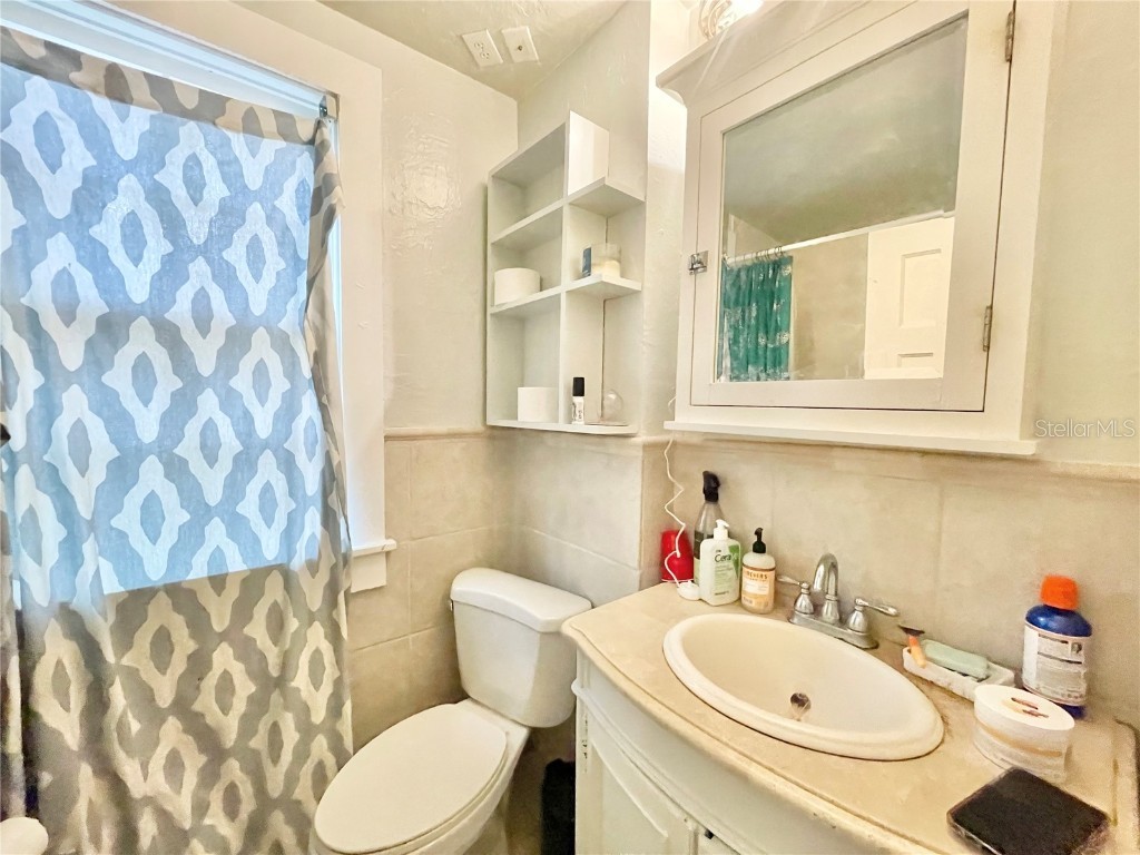 1035 NE 3rd Avenue Gainesville FL 32601 GC529389 image13