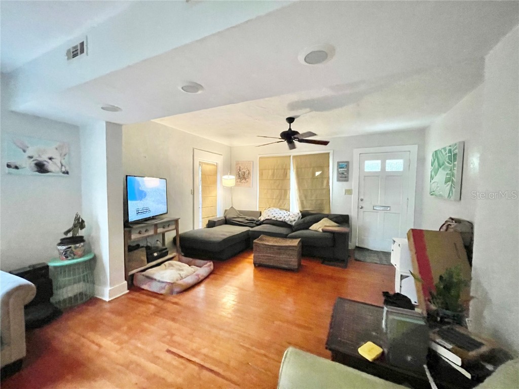 1035 NE 3rd Avenue Gainesville FL 32601 GC529389 image4