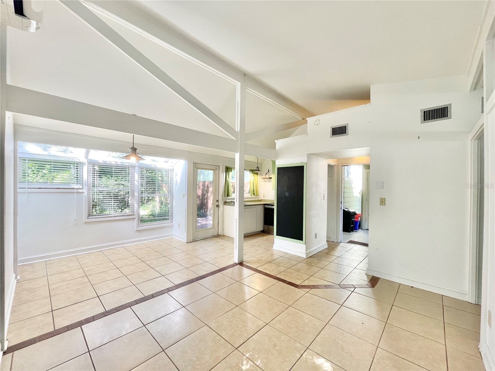 1035 NE 3rd Avenue Gainesville FL 32601 GC529389 image50