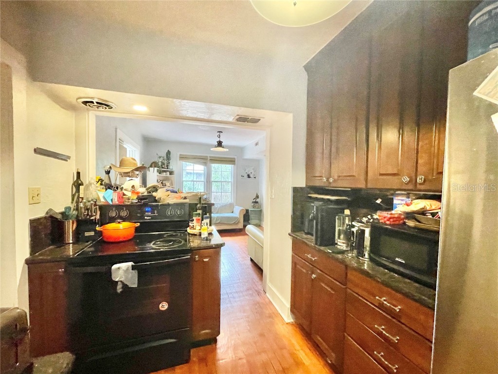 1035 NE 3rd Avenue Gainesville FL 32601 GC529389 image6