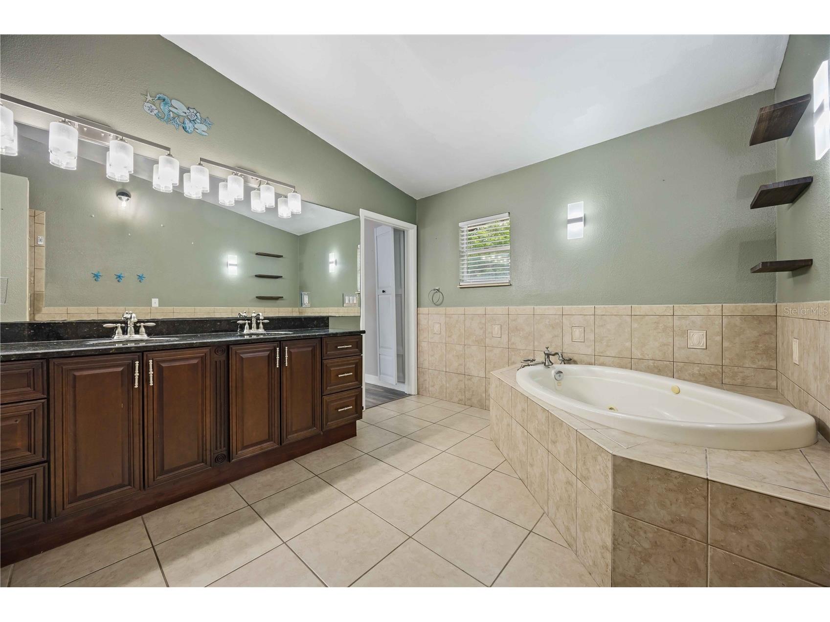 1035 Old Polk City Road Lakeland FL 33809 L4960419 image37