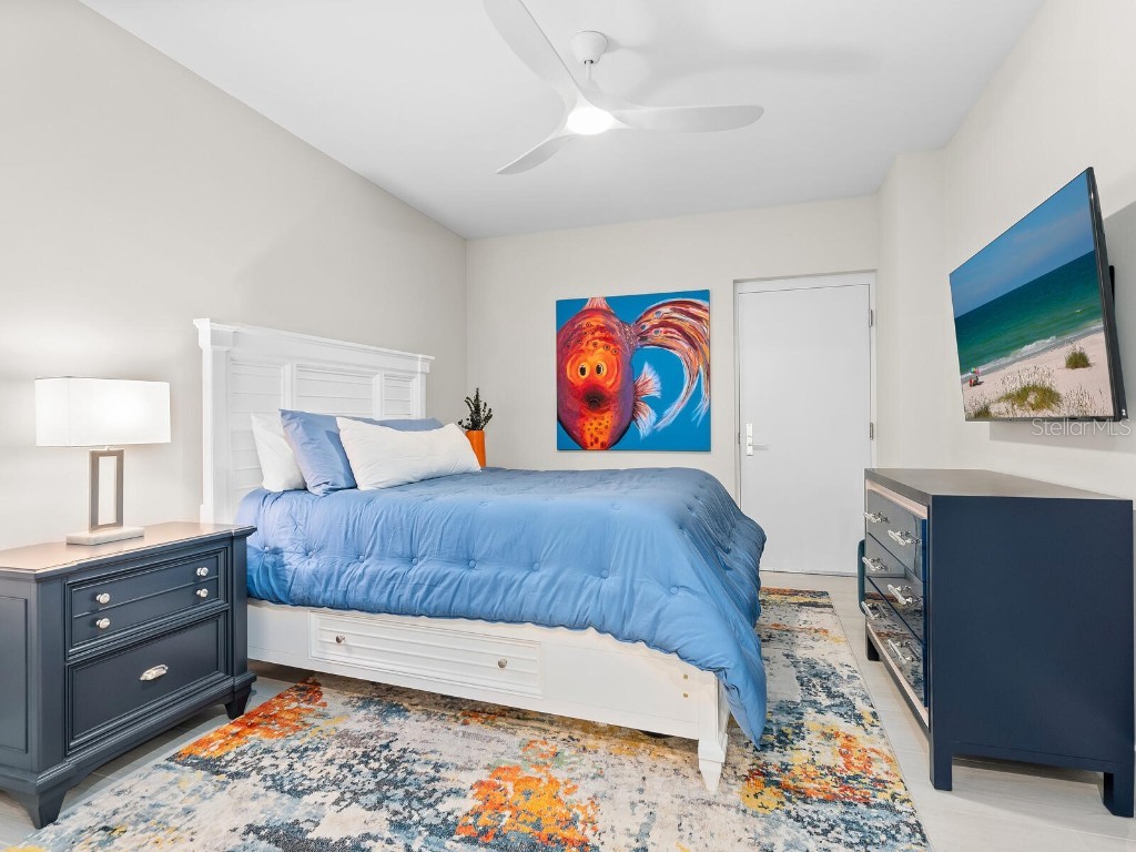 1035 Seaside Drive #305 Sarasota FL 34242 - GULF OF MEXICO A4632248 image24