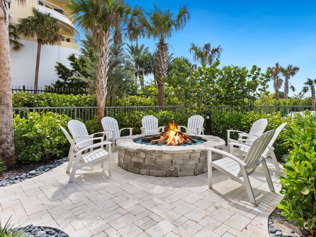 1035 Seaside Drive #305 Sarasota FL 34242 - GULF OF MEXICO A4632248 image38
