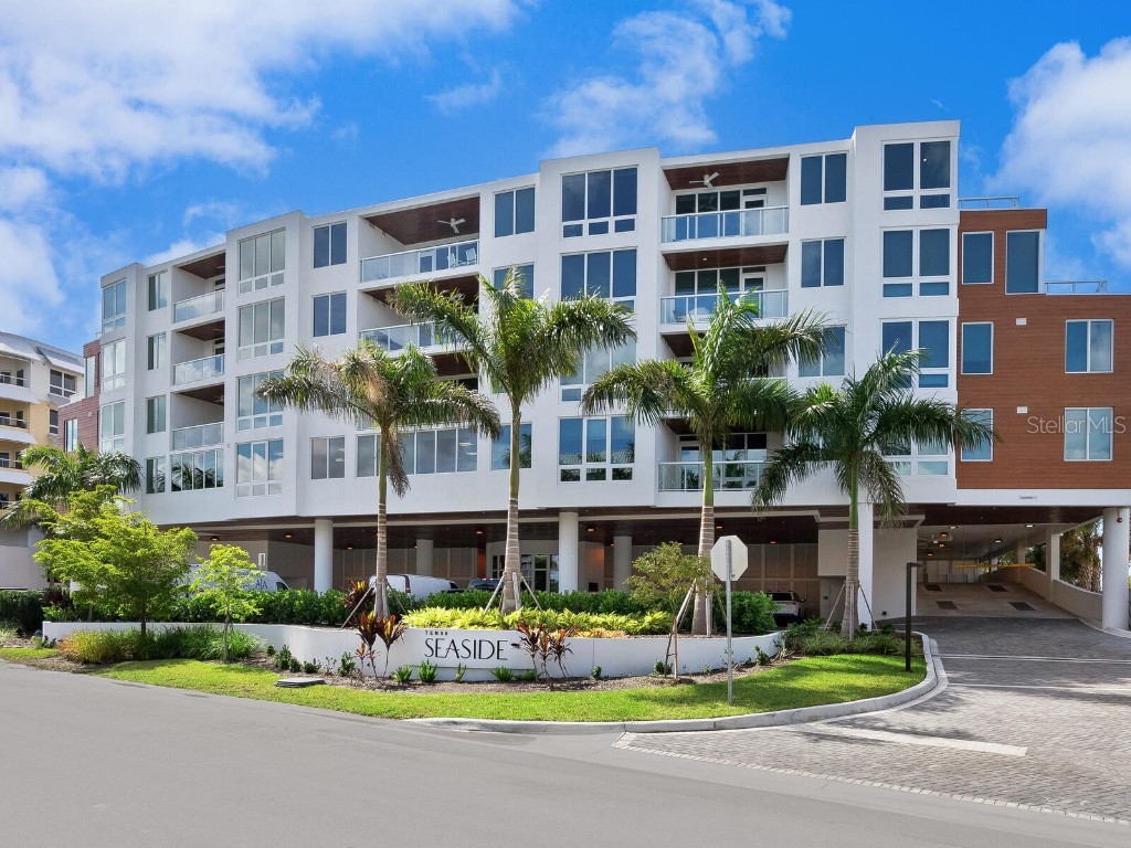 1035 Seaside Drive #308 Sarasota FL 34242 - GULF OF MEXICO A4615056 image1