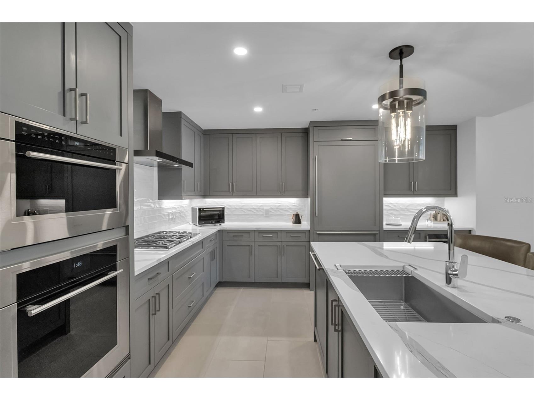 1035 Seaside Drive #308 Sarasota FL 34242 - GULF OF MEXICO A4692379 image15