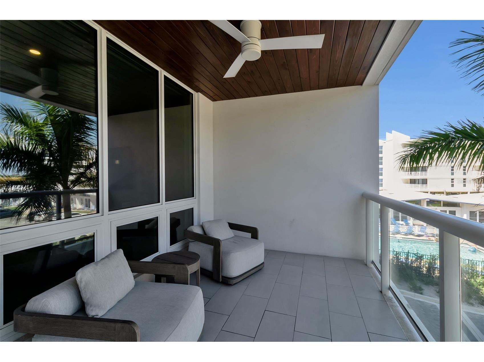 1035 Seaside Drive #308 Sarasota FL 34242 - GULF OF MEXICO A4692379 image32