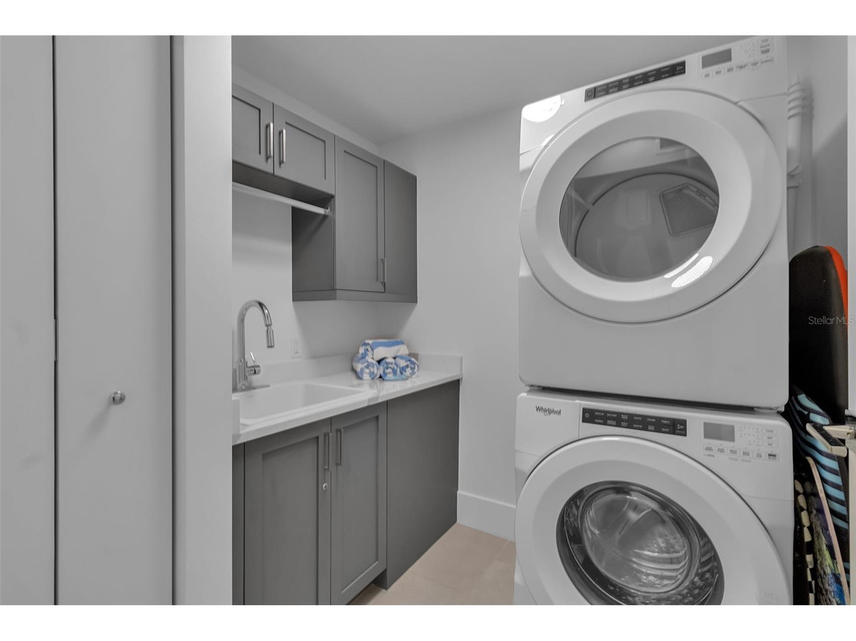 1035 Seaside Drive #308 Sarasota FL 34242 - GULF OF MEXICO A4692379 image33