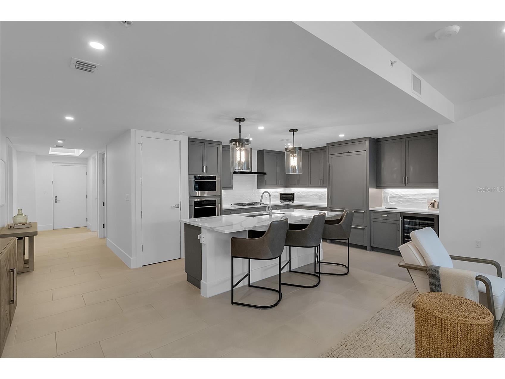 1035 Seaside Drive #308 Sarasota FL 34242 - GULF OF MEXICO A4692379 image9