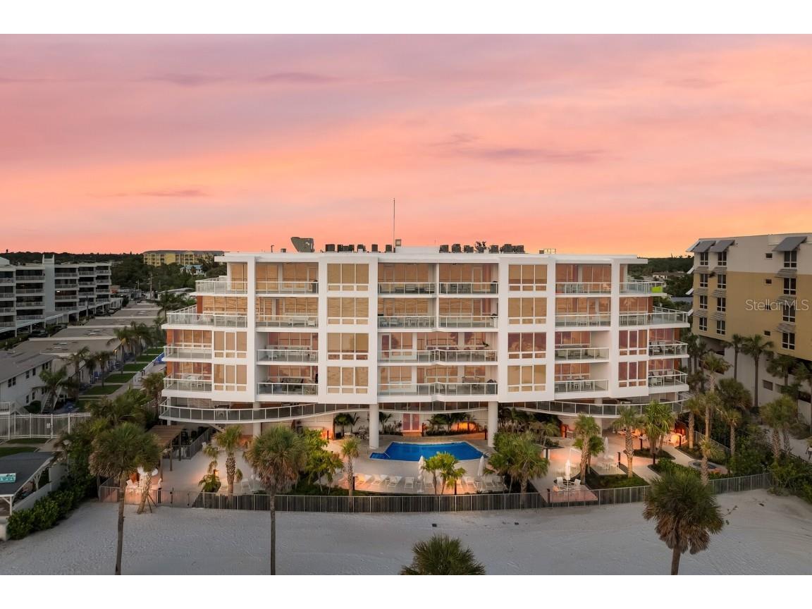 1035 Seaside Drive #310 Sarasota FL 34242 - GULF OF MEXICO A4589812 image1