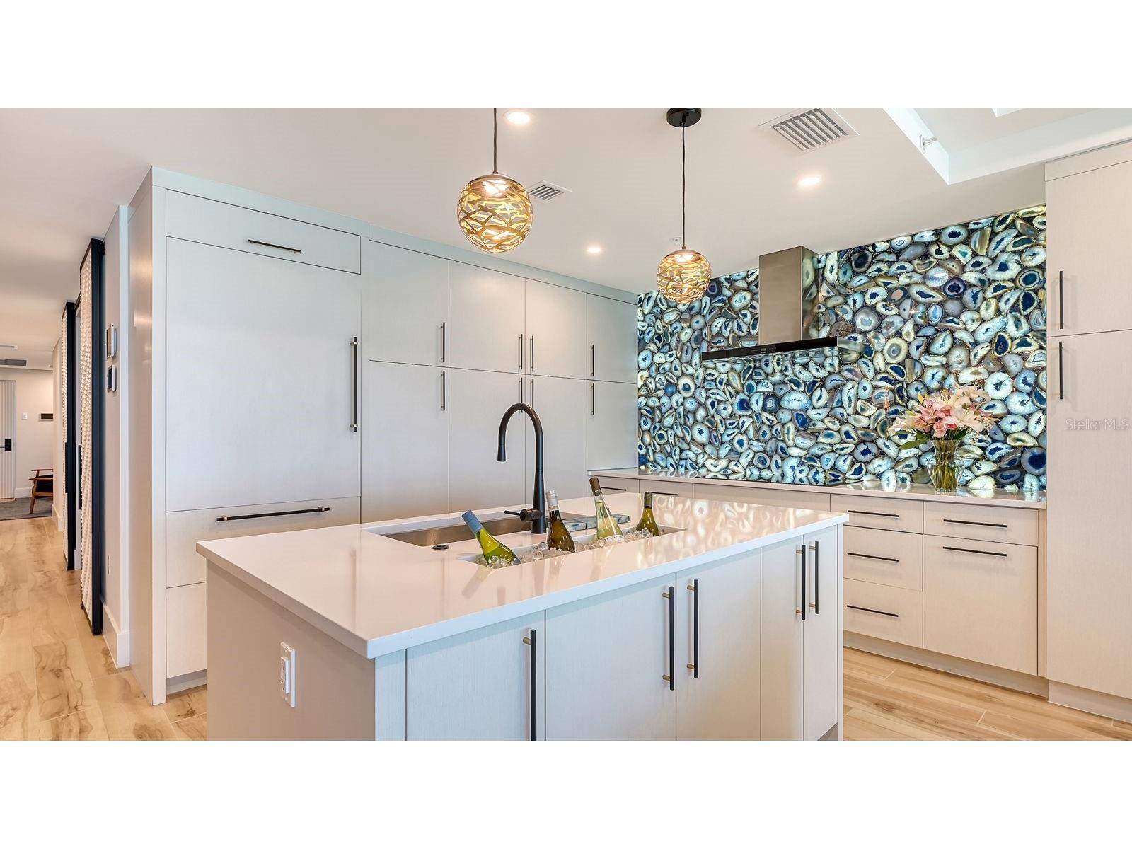 1035 Seaside Drive #503 Sarasota FL 34242 - GULF OF MEXICO A4677354 image14