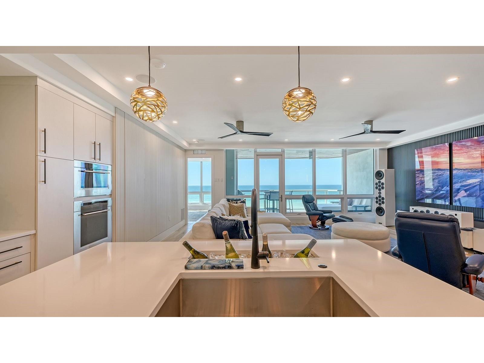 1035 Seaside Drive #503 Sarasota FL 34242 - GULF OF MEXICO A4677354 image18