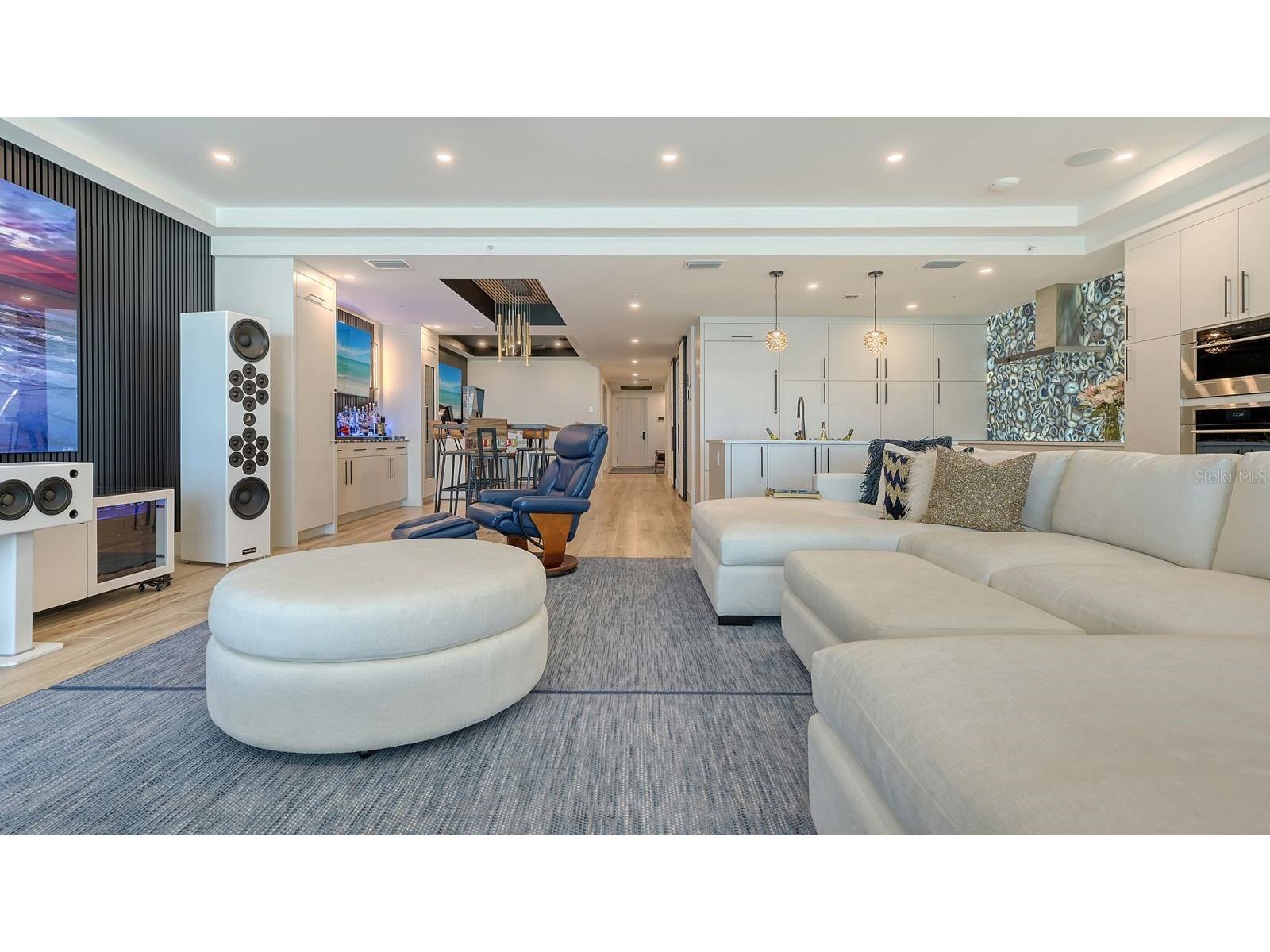 1035 Seaside Drive #503 Sarasota FL 34242 - GULF OF MEXICO A4677354 image19