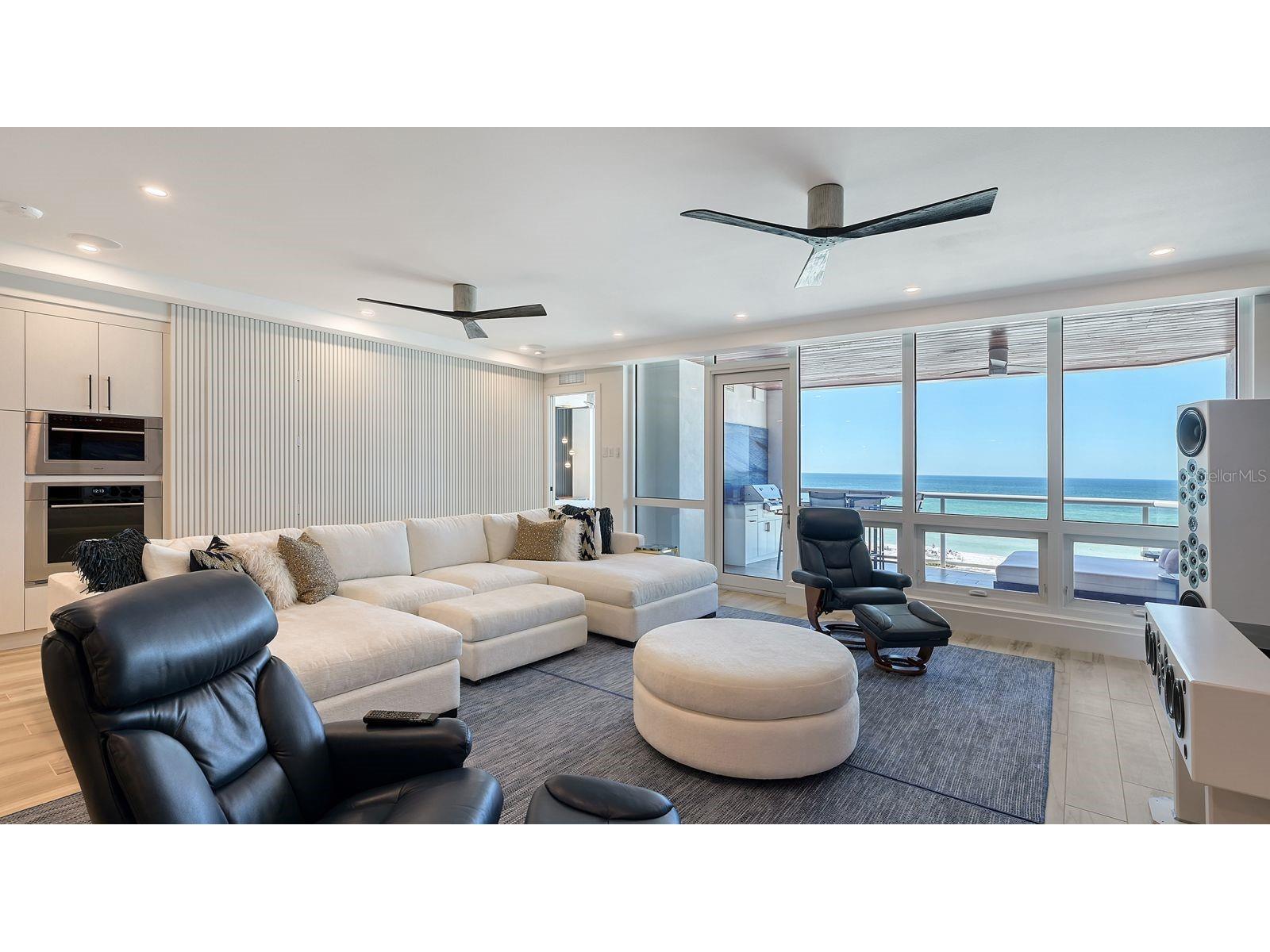 1035 Seaside Drive #503 Sarasota FL 34242 - GULF OF MEXICO A4677354 image9