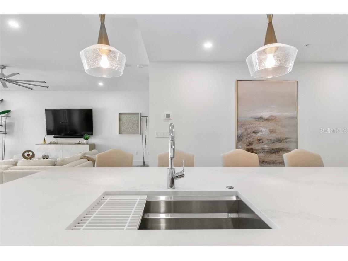 1035 Seaside Drive #603 Sarasota FL 34242 - GULF OF AMERICA A4672418 image22