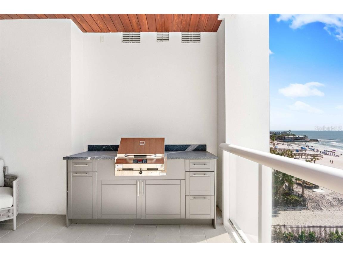 1035 Seaside Drive #603 Sarasota FL 34242 - GULF OF AMERICA A4672418 image63