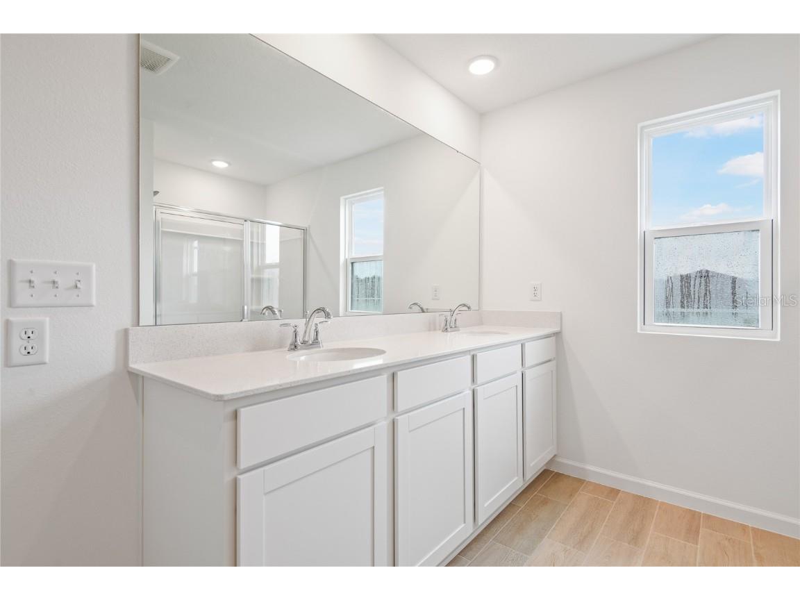 1035 Wisteria Way Dundee FL 33838 S5123121 image15