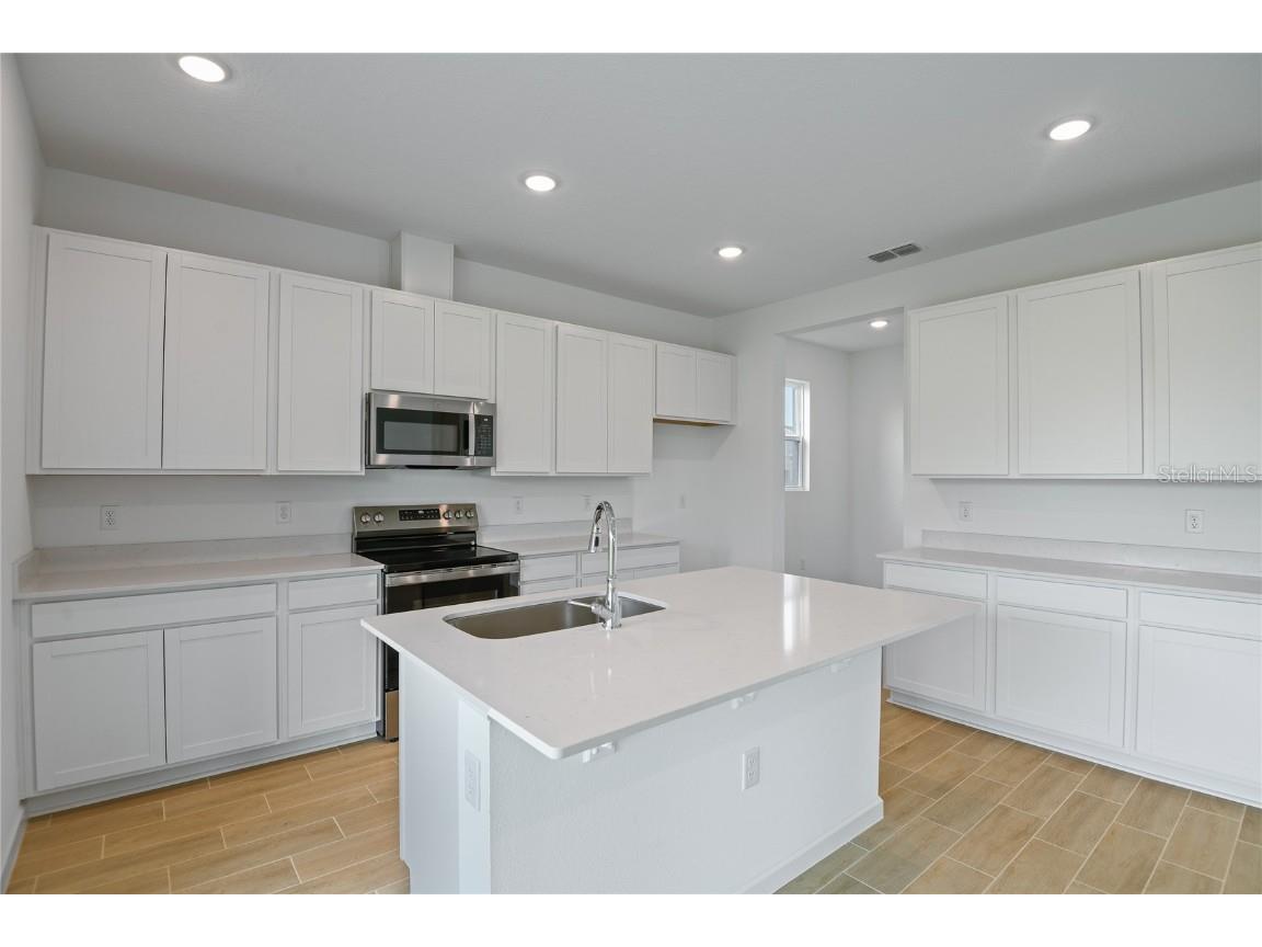 1035 Wisteria Way Dundee FL 33838 S5123121 image4