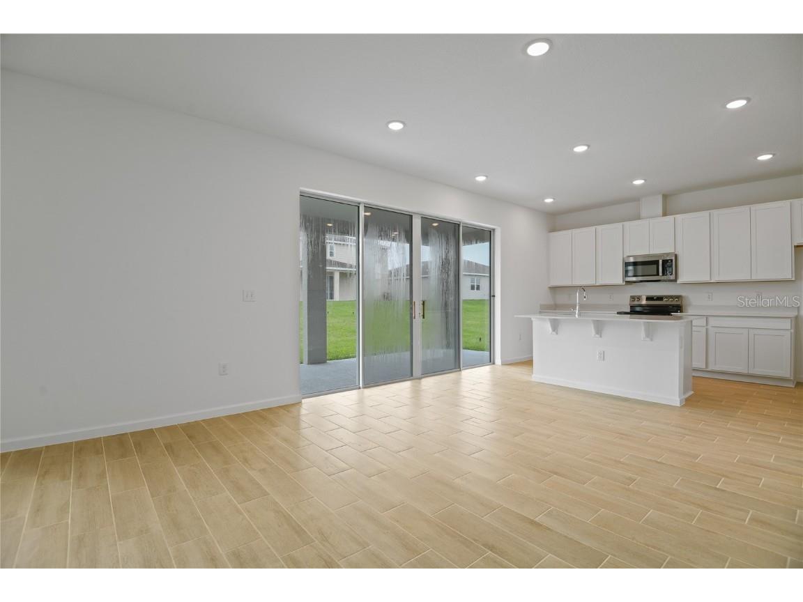 1035 Wisteria Way Dundee FL 33838 S5123121 image8