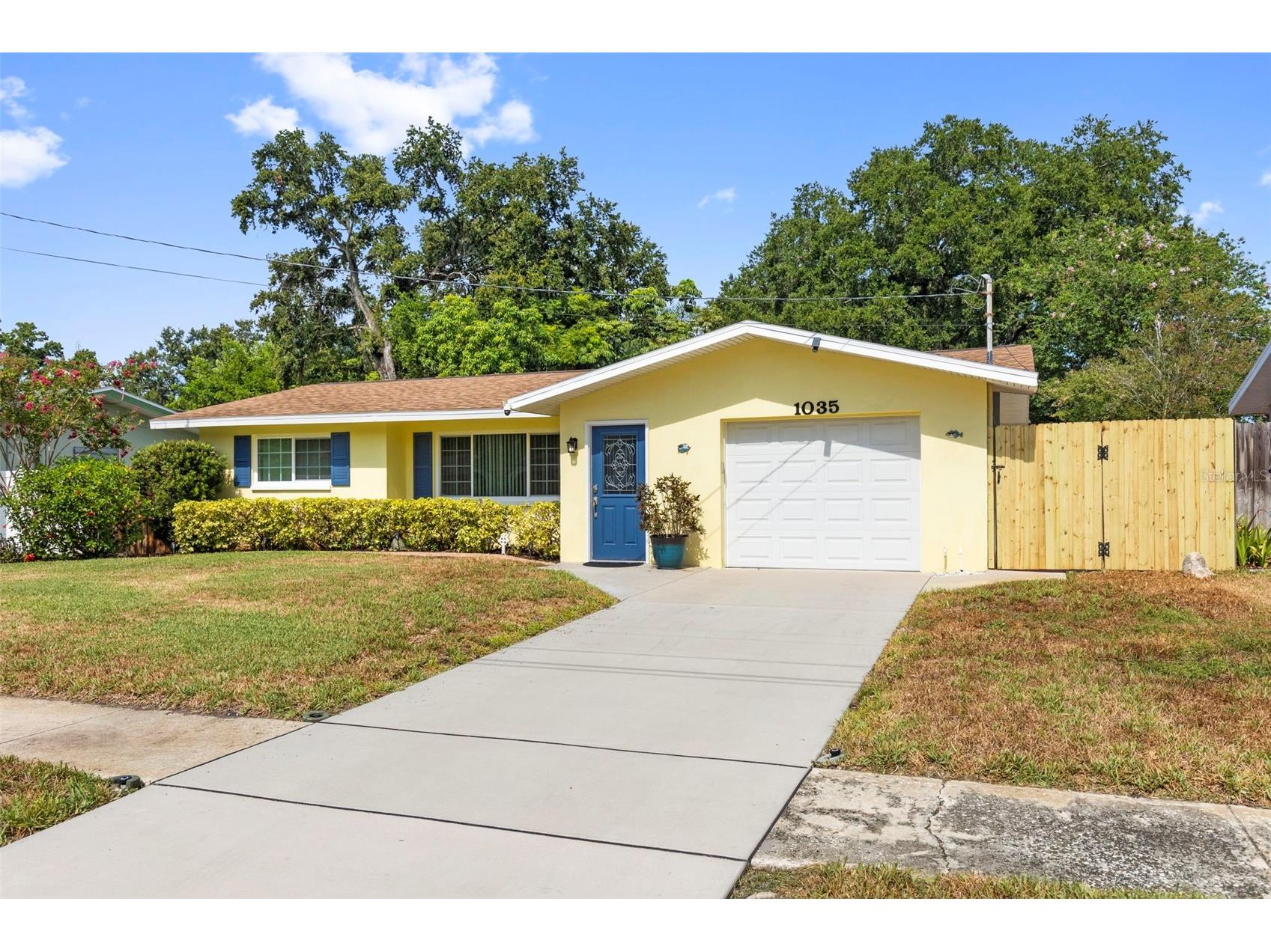 1035 Woodbrook Drive Largo FL 33770 TB8521481 image1