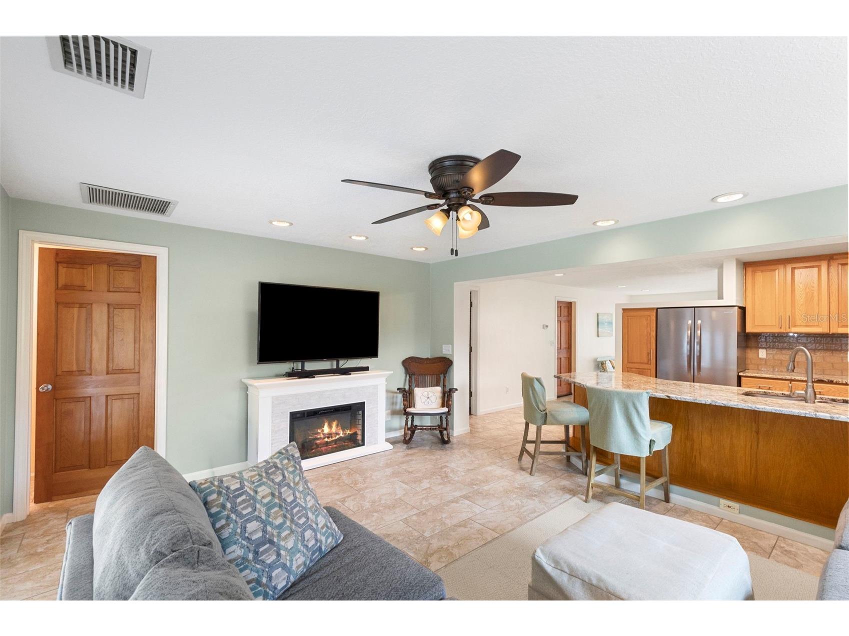 1035 Woodbrook Drive Largo FL 33770 TB8521481 image13