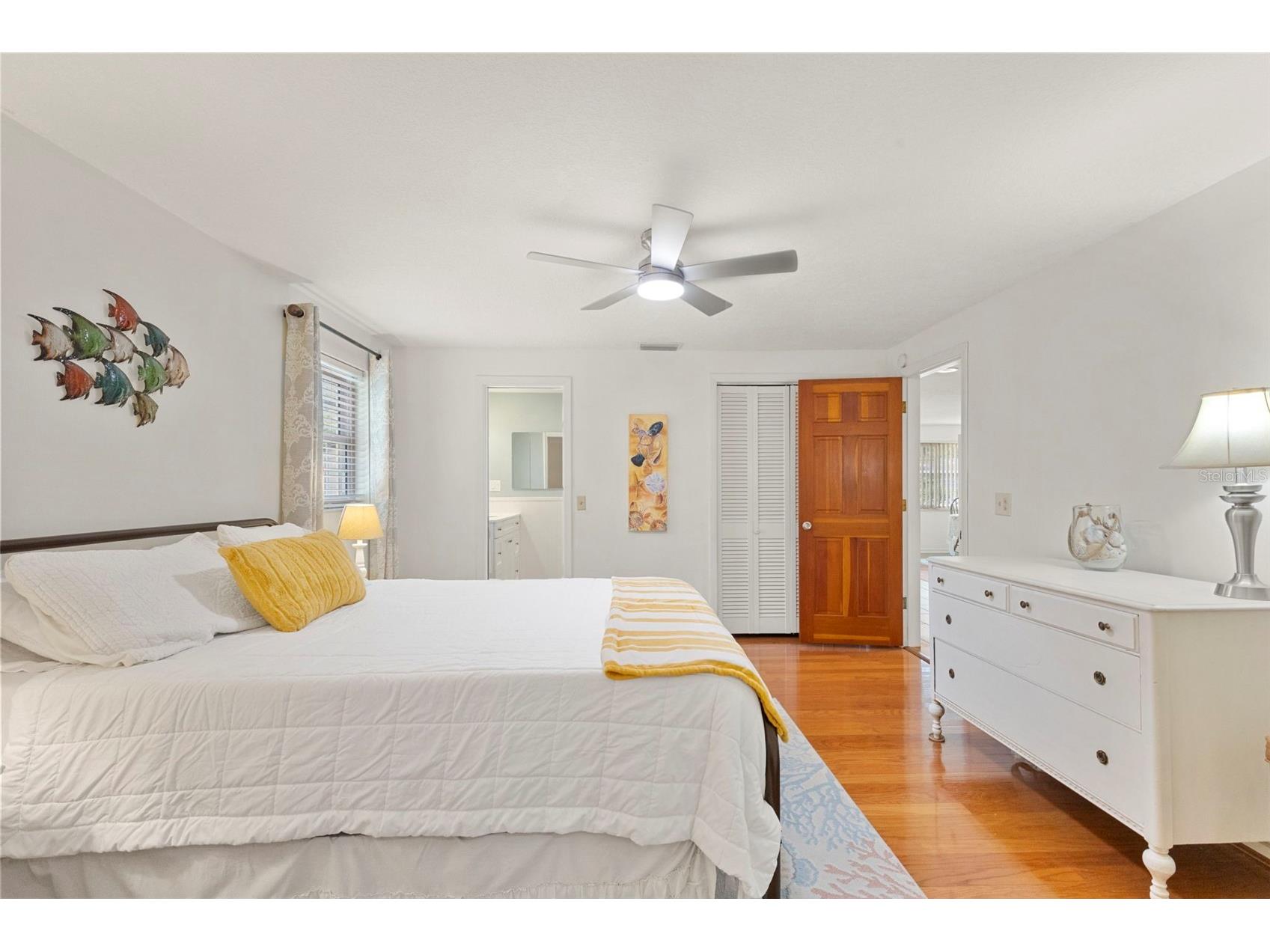 1035 Woodbrook Drive Largo FL 33770 TB8521481 image16