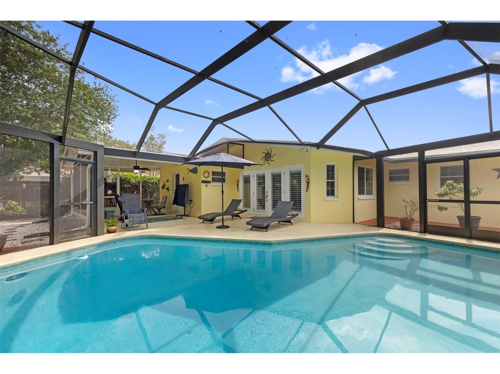 1035 Woodbrook Drive Largo FL 33770 TB8521481 image24