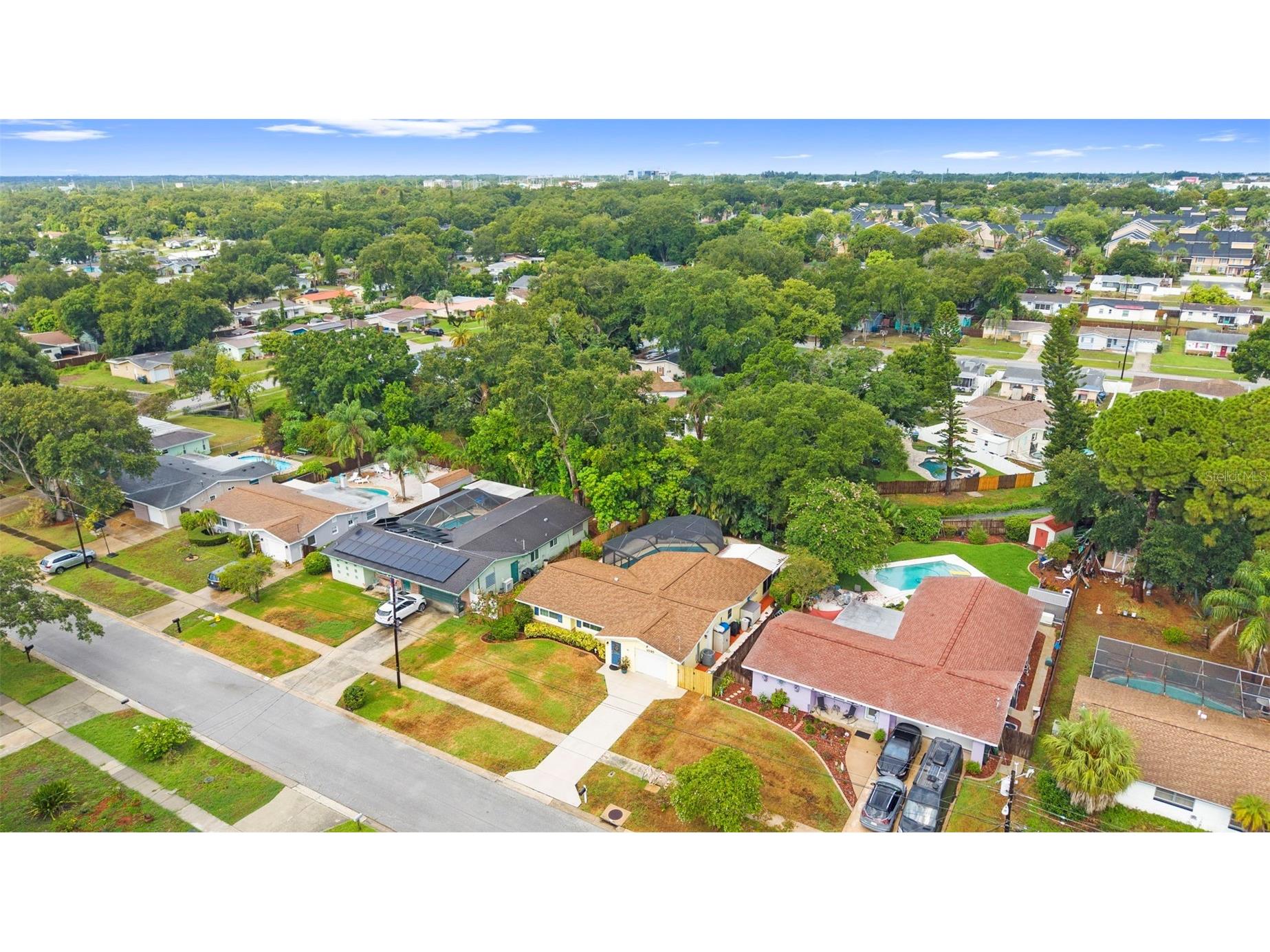 1035 Woodbrook Drive Largo FL 33770 TB8521481 image35
