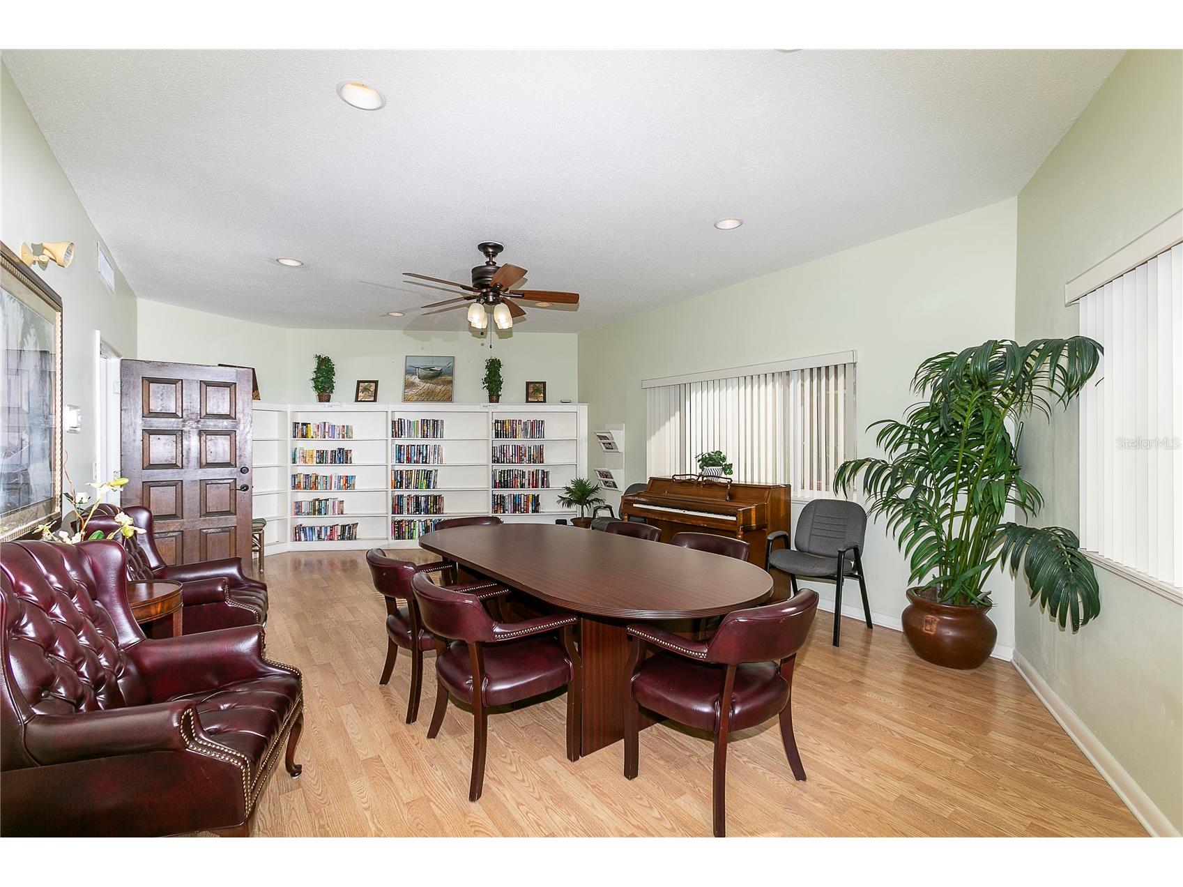 10350 Imperial Point Drive W #13 Largo FL 33774 TB8472231 image46