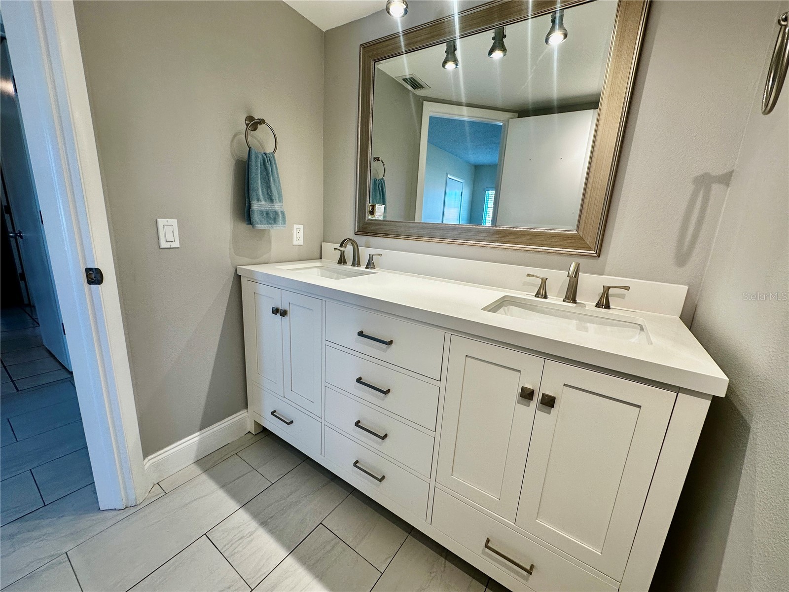 10350 Imperial Point Drive W #13 Largo FL 33774 TB8472231 image6