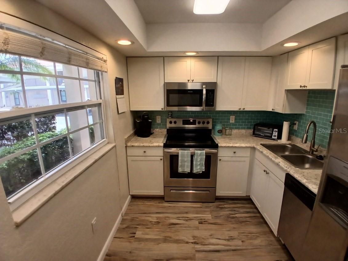 10350 Imperial Point Drive W #8 Largo FL 33774 TB8496814 image8