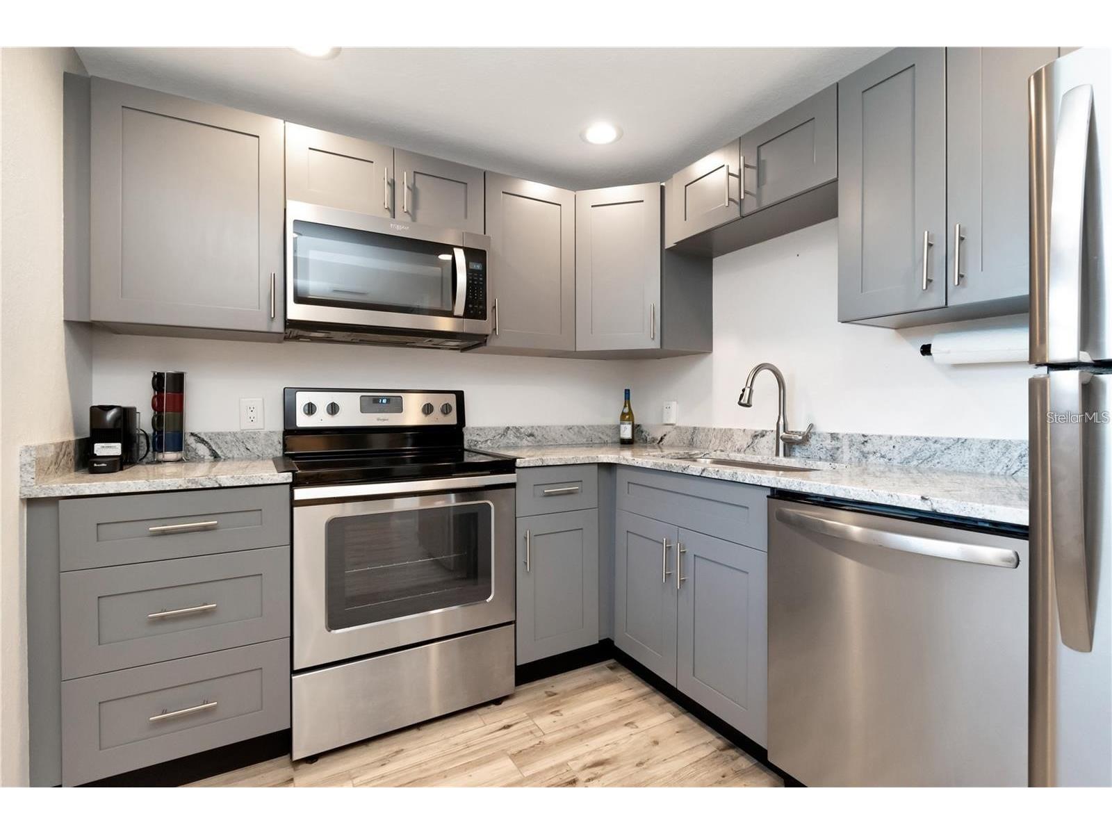 10351 Regal Drive #8 Largo FL 33774 O6387475 image6
