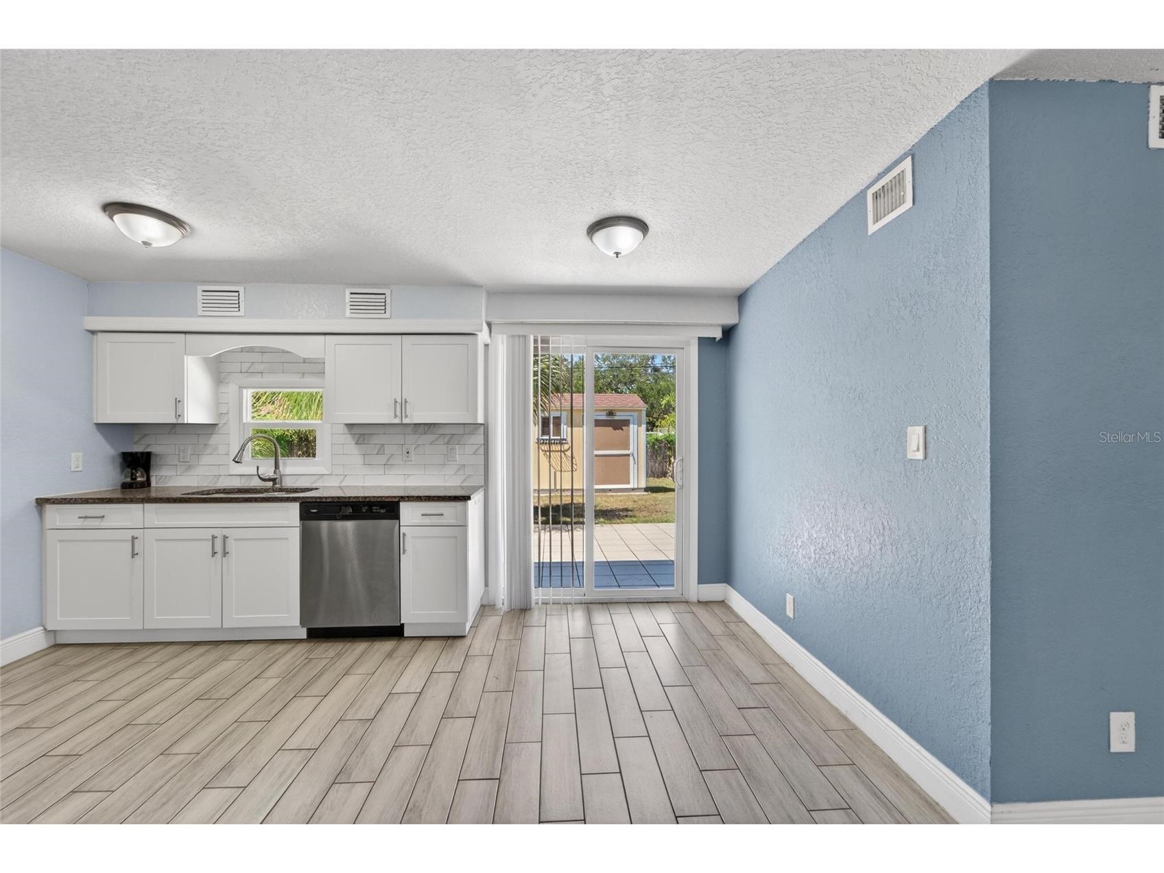 10353 110th Avenue Largo FL 33773 TB8500728 image10