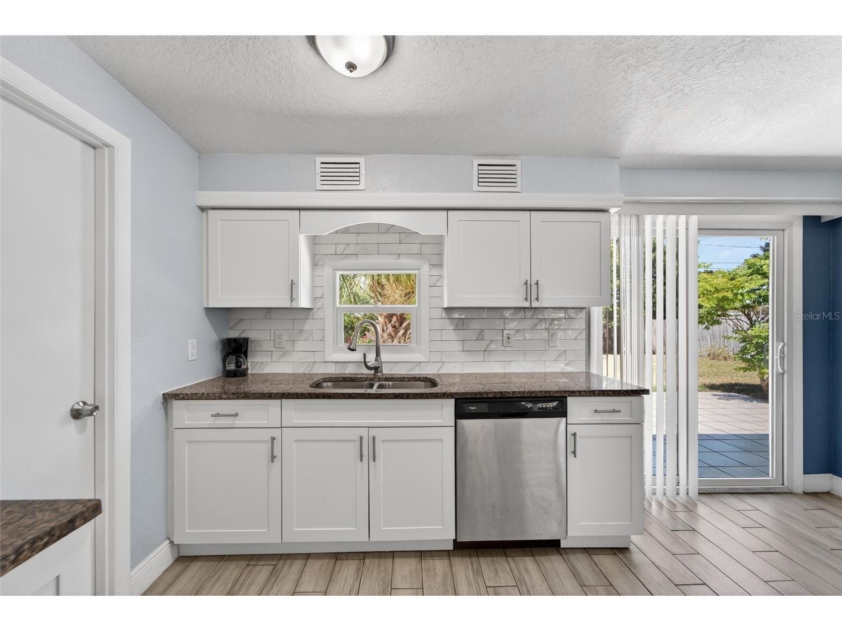 10353 110th Avenue Largo FL 33773 TB8500728 image11