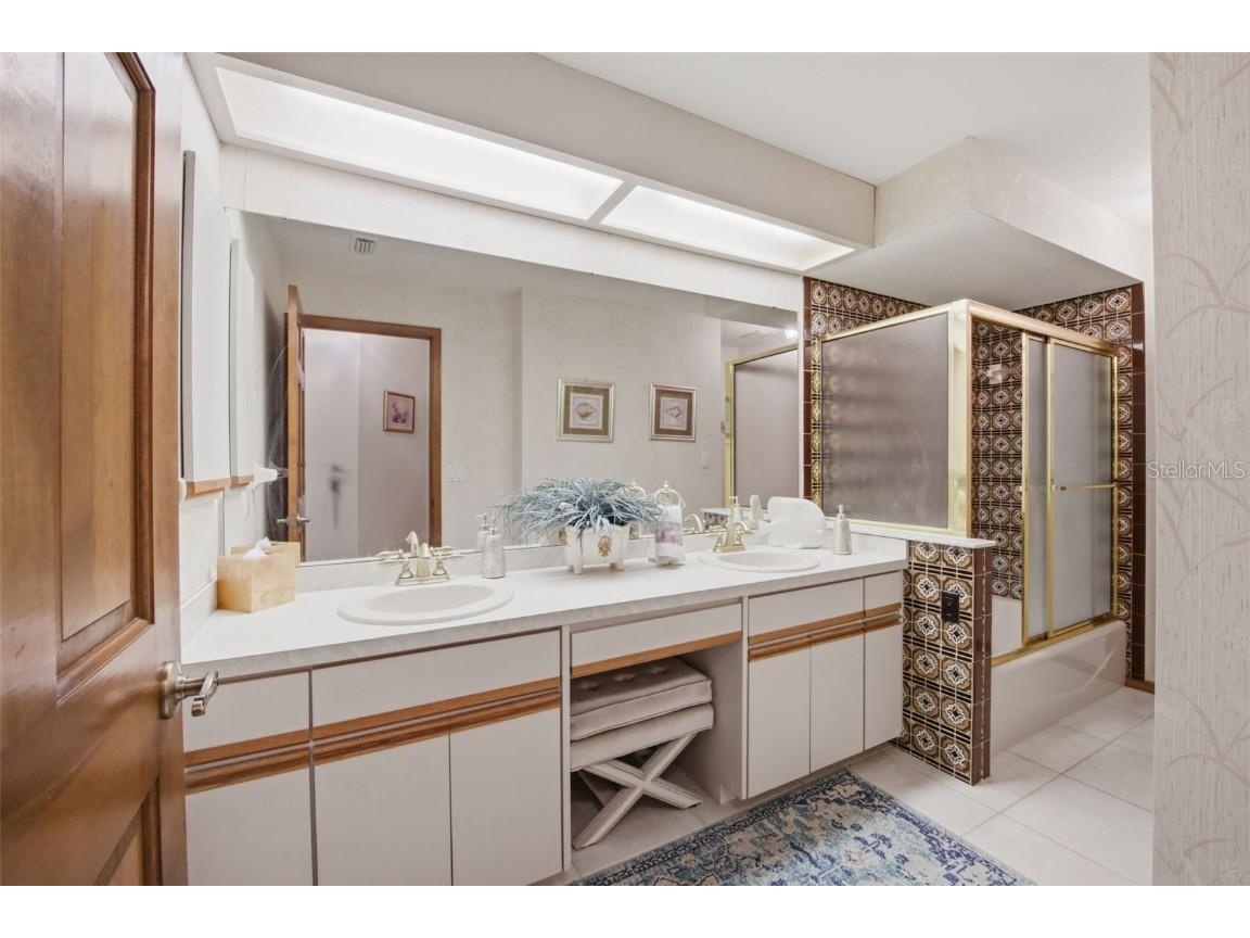 10353 Barry Drive Largo FL 33774 TB8453955 image23