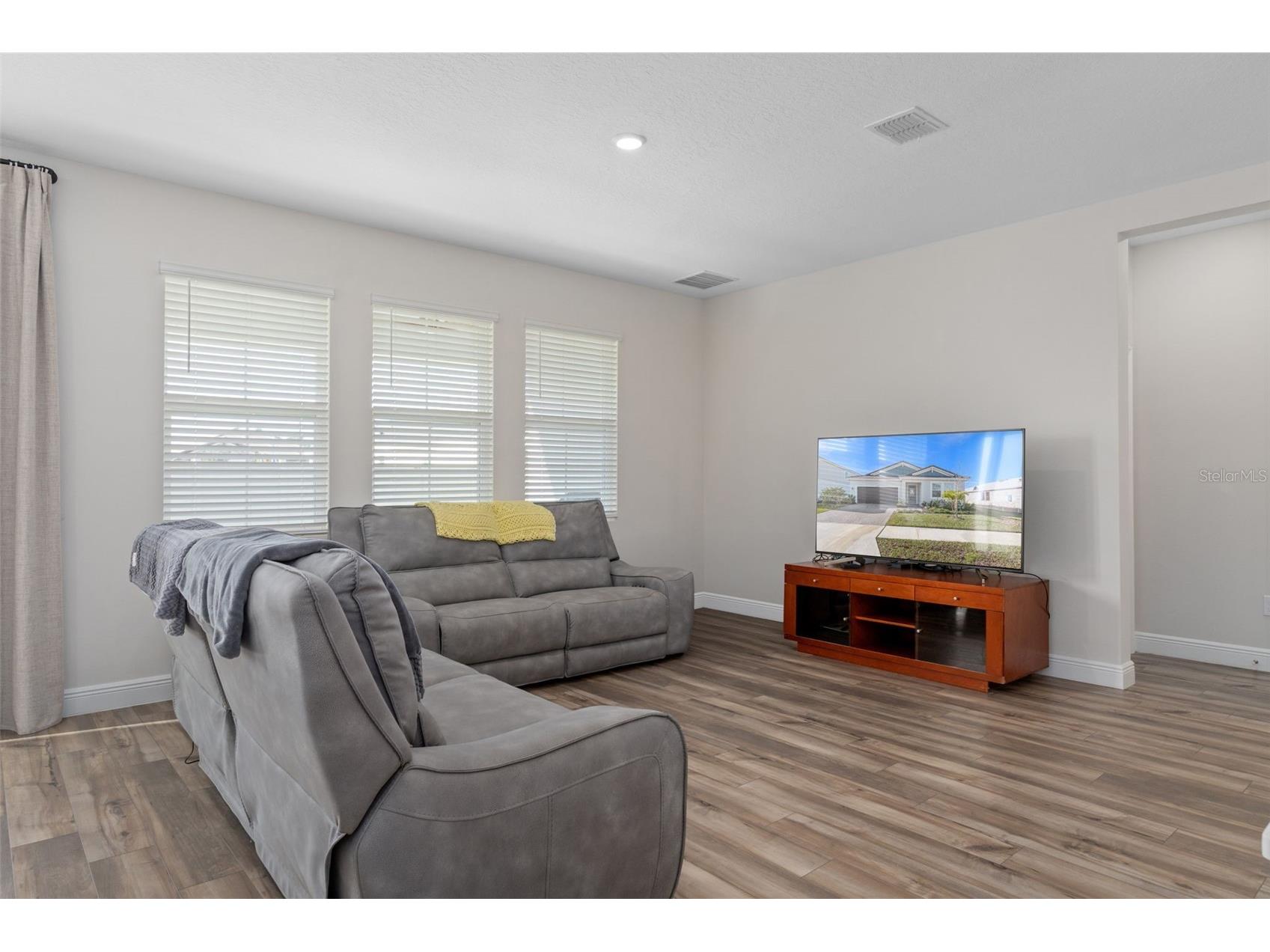 10353 Fieldstone Myrtle Way San Antonio FL 33576 W7881785 image13