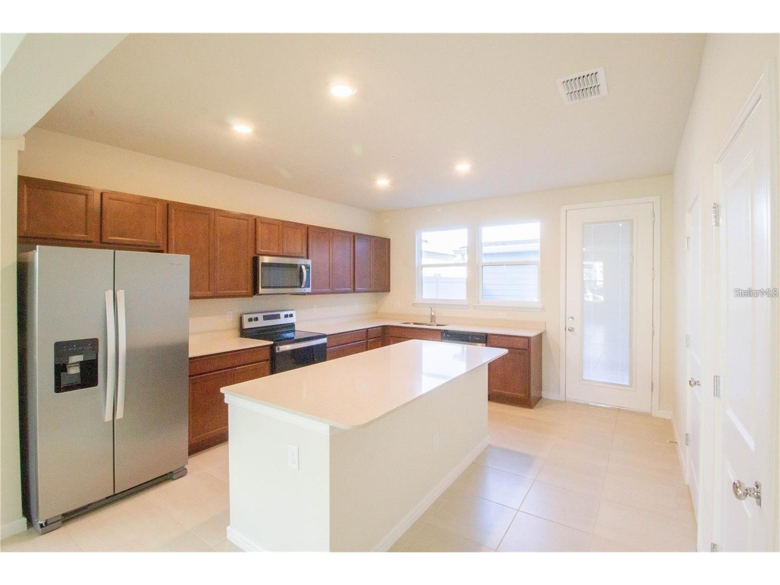 10355 Folly Beach Road Orlando FL 32827 O6396257 image3