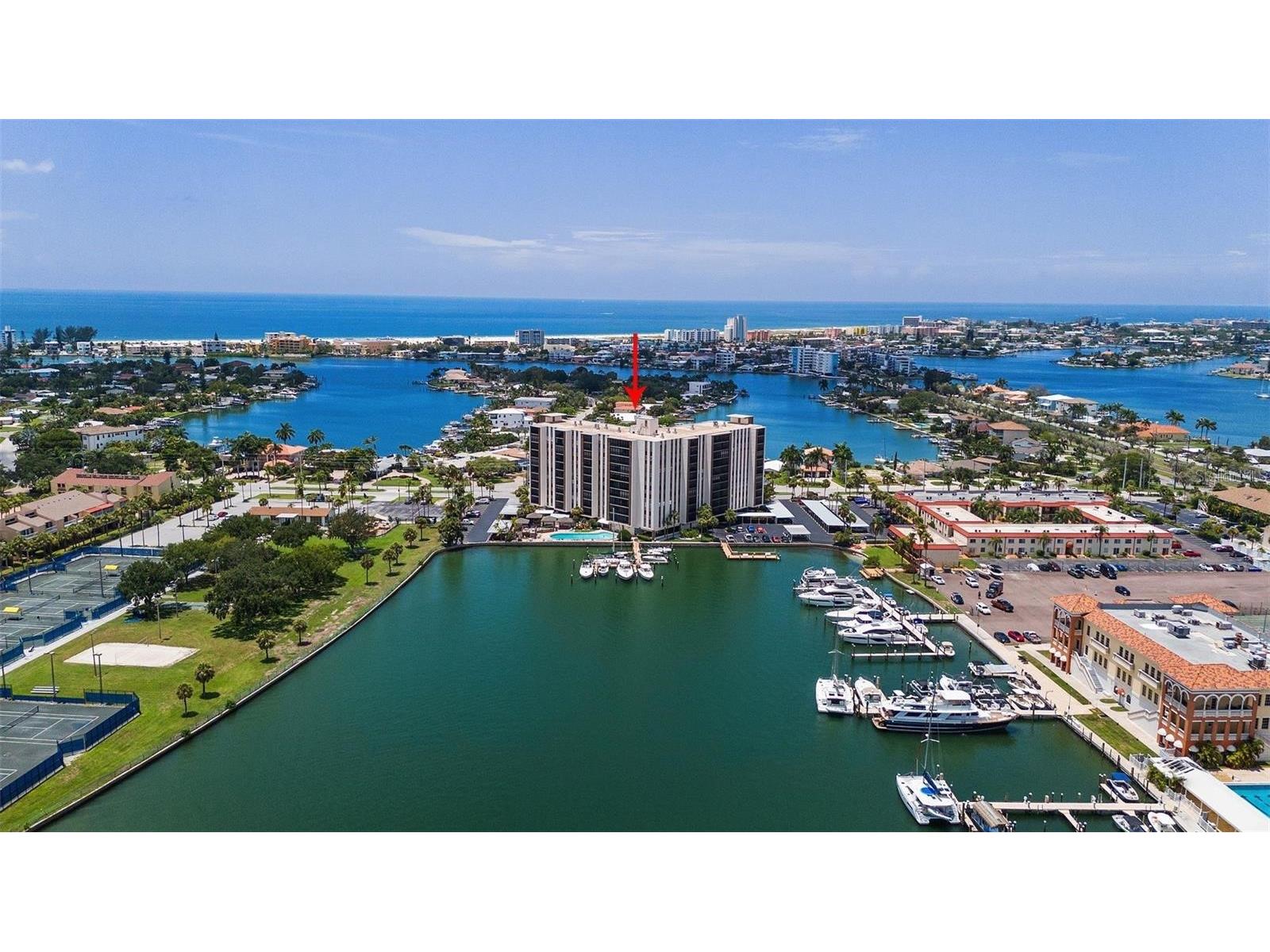 10355 Paradise Boulevard #1010-1011 Saint Petersburg FL 33706 TB8514404 image1