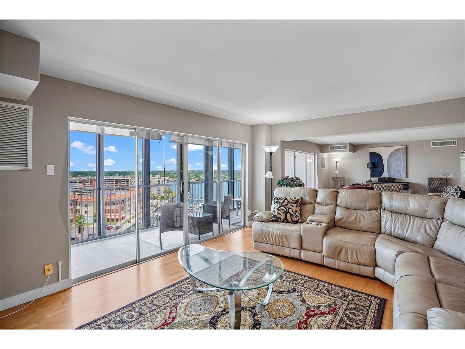 10355 Paradise Boulevard #1010-1011 Saint Petersburg FL 33706 TB8514404 image11