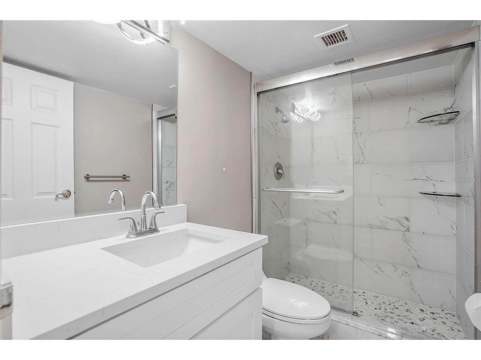 10355 Paradise Boulevard #1010-1011 Saint Petersburg FL 33706 TB8514404 image17