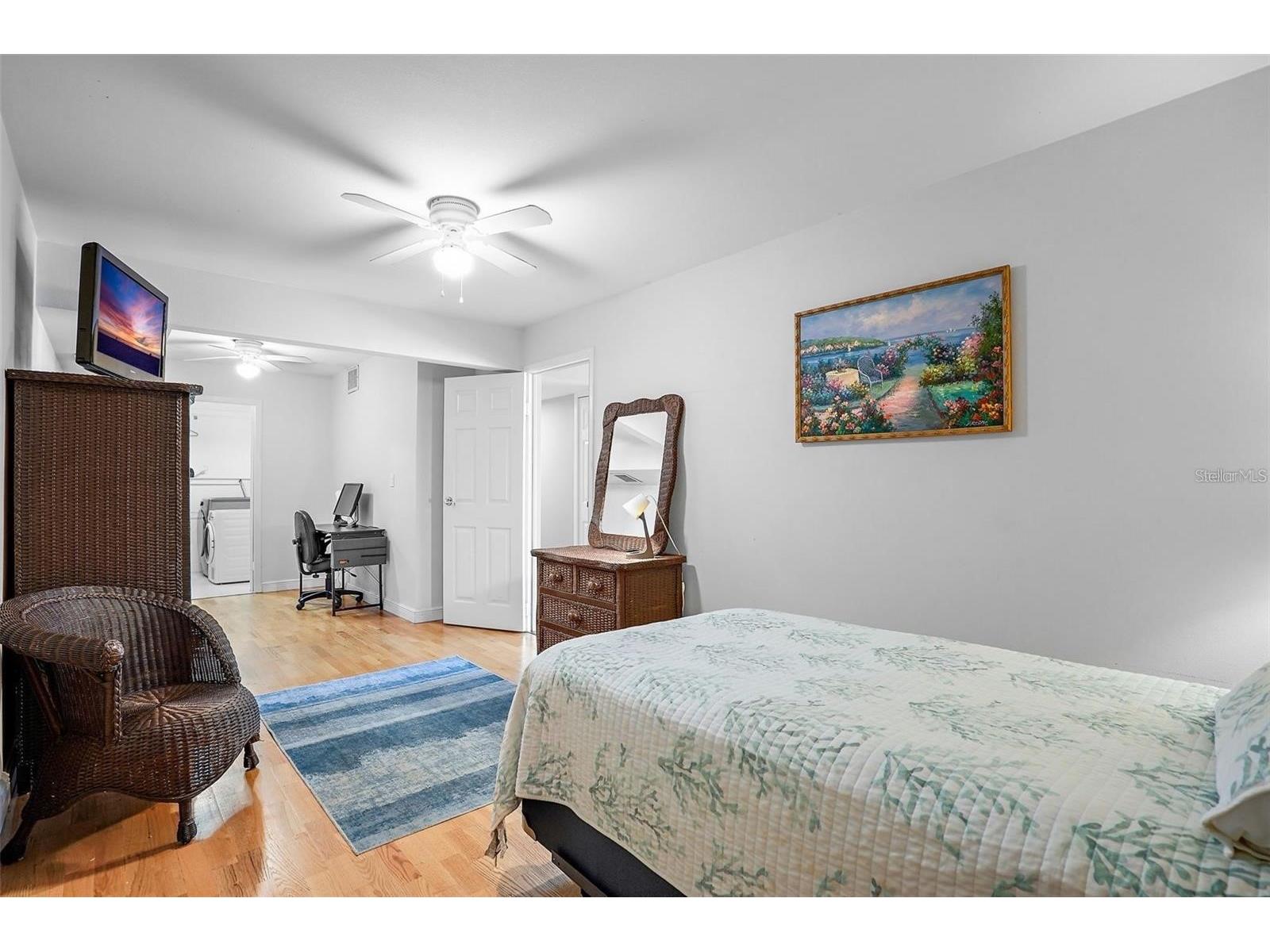 10355 Paradise Boulevard #1010-1011 Saint Petersburg FL 33706 TB8514404 image22