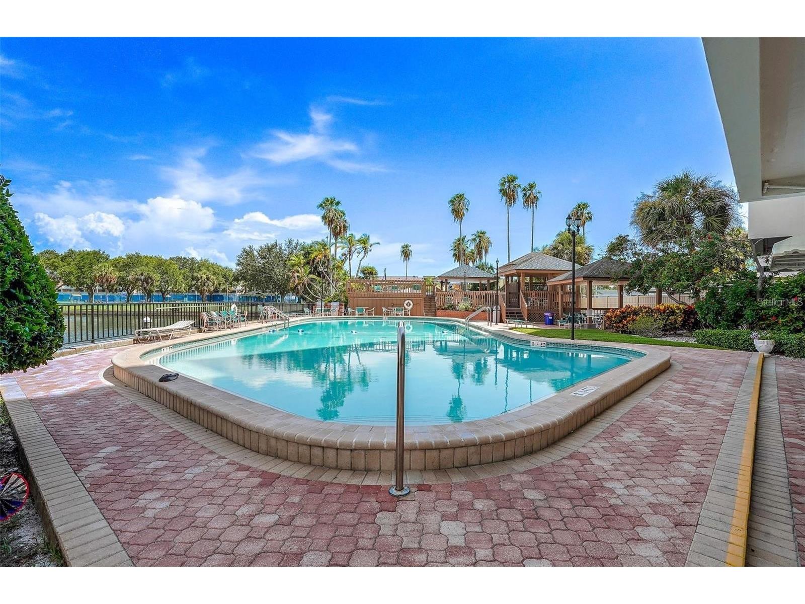 10355 Paradise Boulevard #1010-1011 Saint Petersburg FL 33706 TB8514404 image30