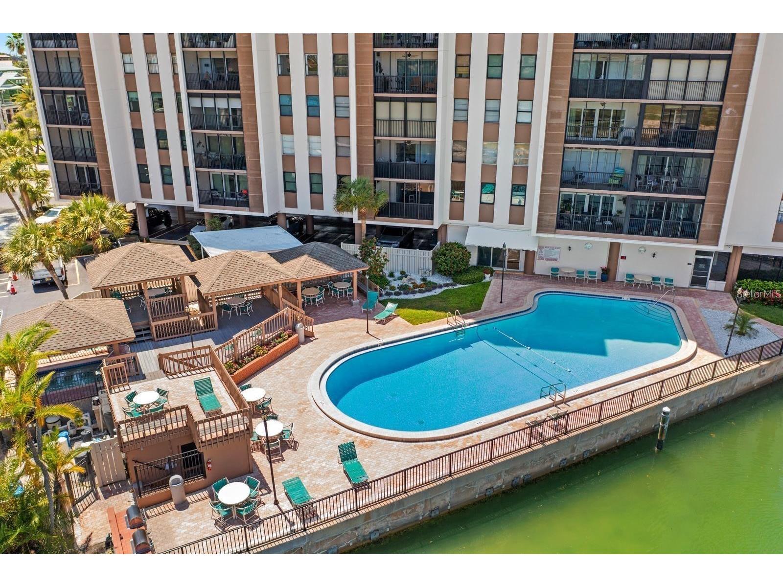 10355 Paradise Boulevard #1010-1011 Saint Petersburg FL 33706 TB8514404 image31