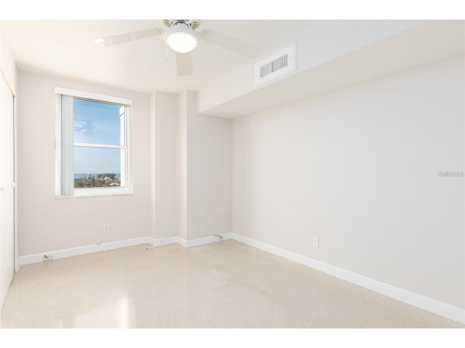 10355 Paradise Boulevard #1015 Treasure Island FL 33706 TB8465420 image11