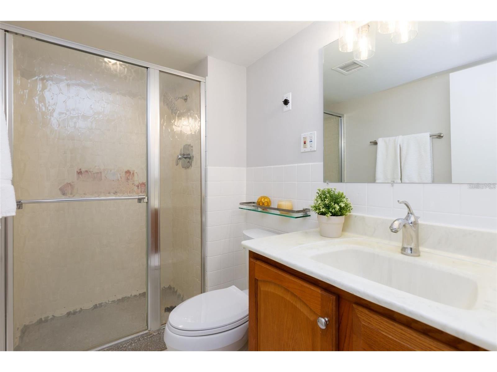 10355 Paradise Boulevard #1015 Treasure Island FL 33706 TB8465420 image13