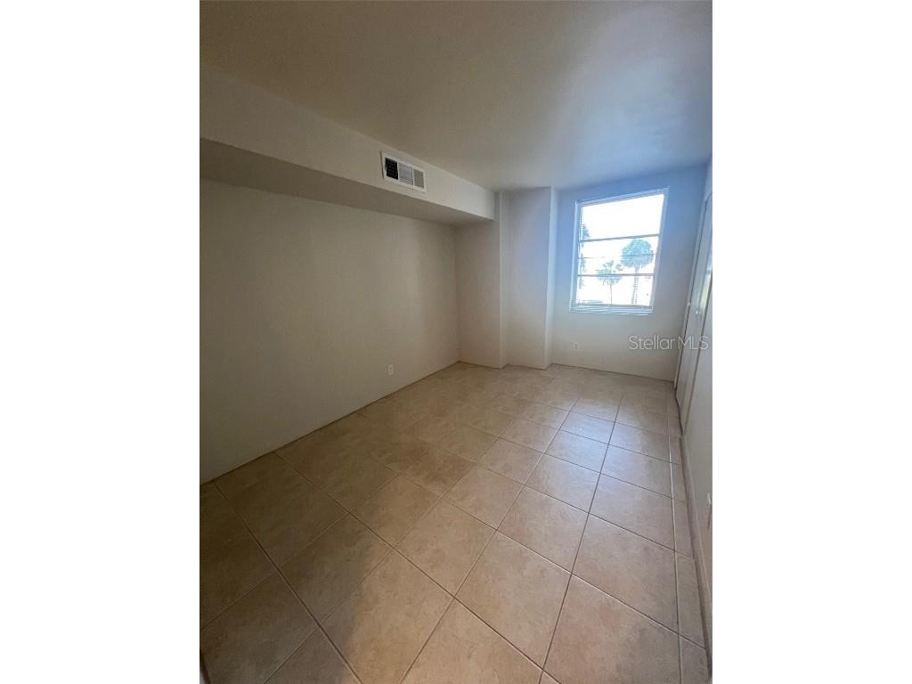 10355 Paradise Boulevard #202 Treasure Island FL 33706 TB8436055 image6