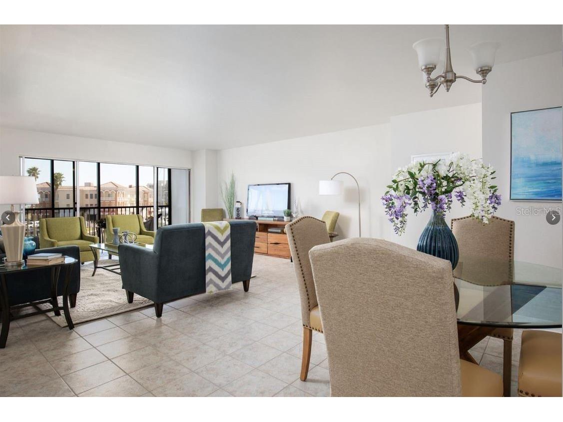 10355 Paradise Boulevard #211 Treasure Island FL 33706 TB8502669 image2
