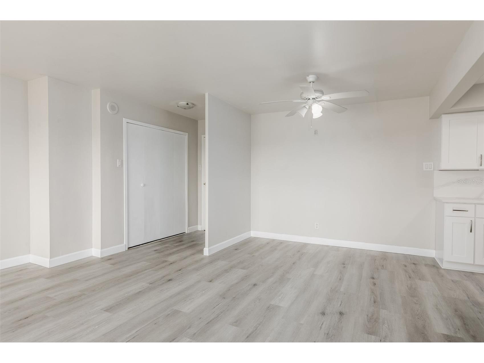 10355 Paradise Boulevard #213 Treasure Island FL 33706 TB8473335 image20